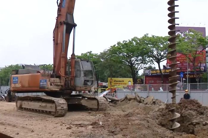 Công trường không ngày nghỉ, chạy đua từng giờ - Đài Phát thanh và truyền hình Hà Nội