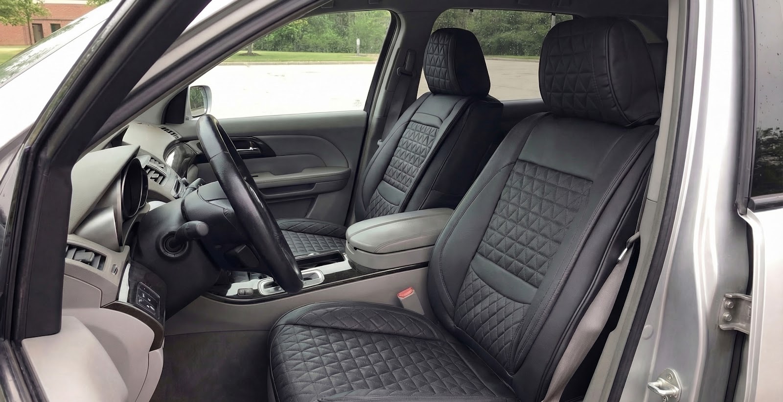 Premium seat cover for Acura MDX