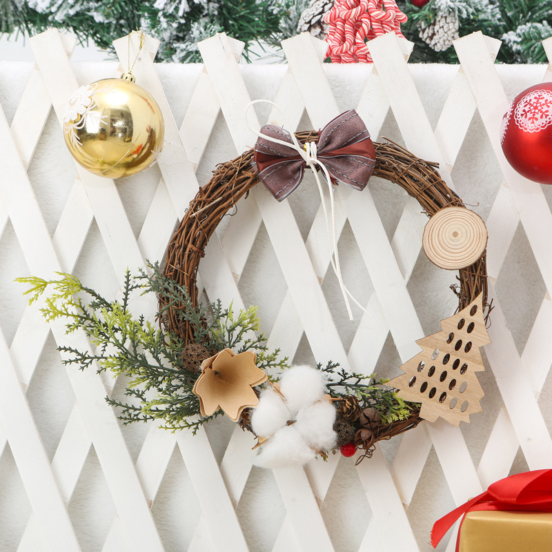Christmas wreath made from PVC, decorative for doors and windows