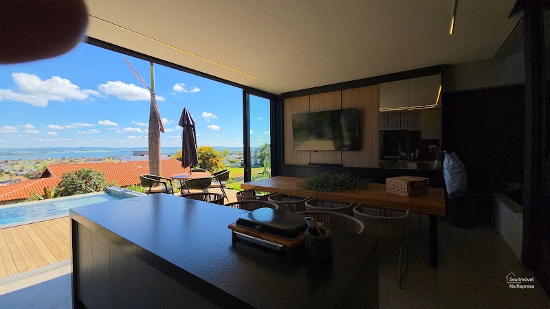 Foto 13 de Casa de alto padrão com vista pada a represa Jurumirim à venda no Riviera de Santa Cristina XIII