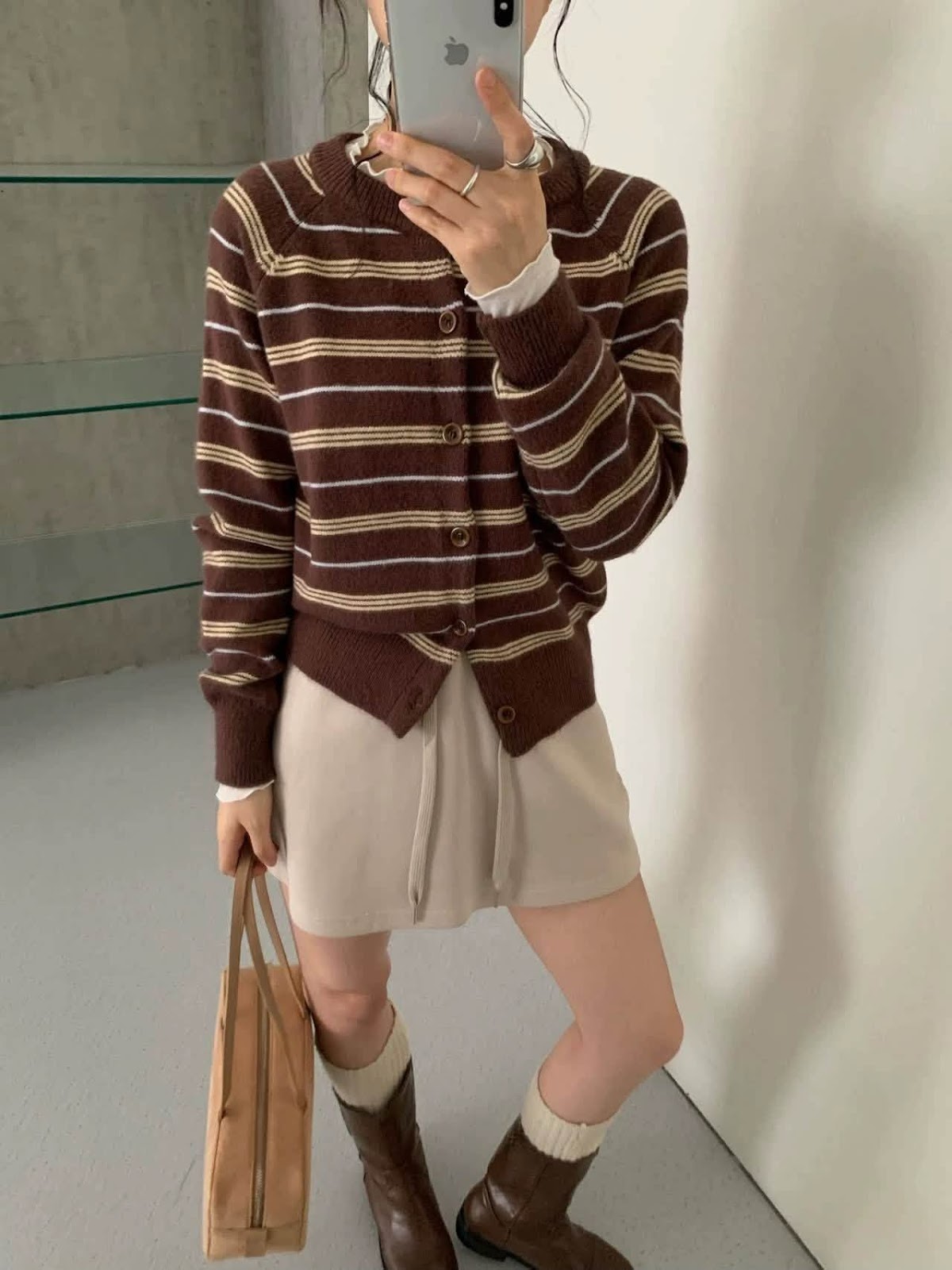 Áo len dài tay sọc ngang nút XONXEN SHOP 5101 – Image 4