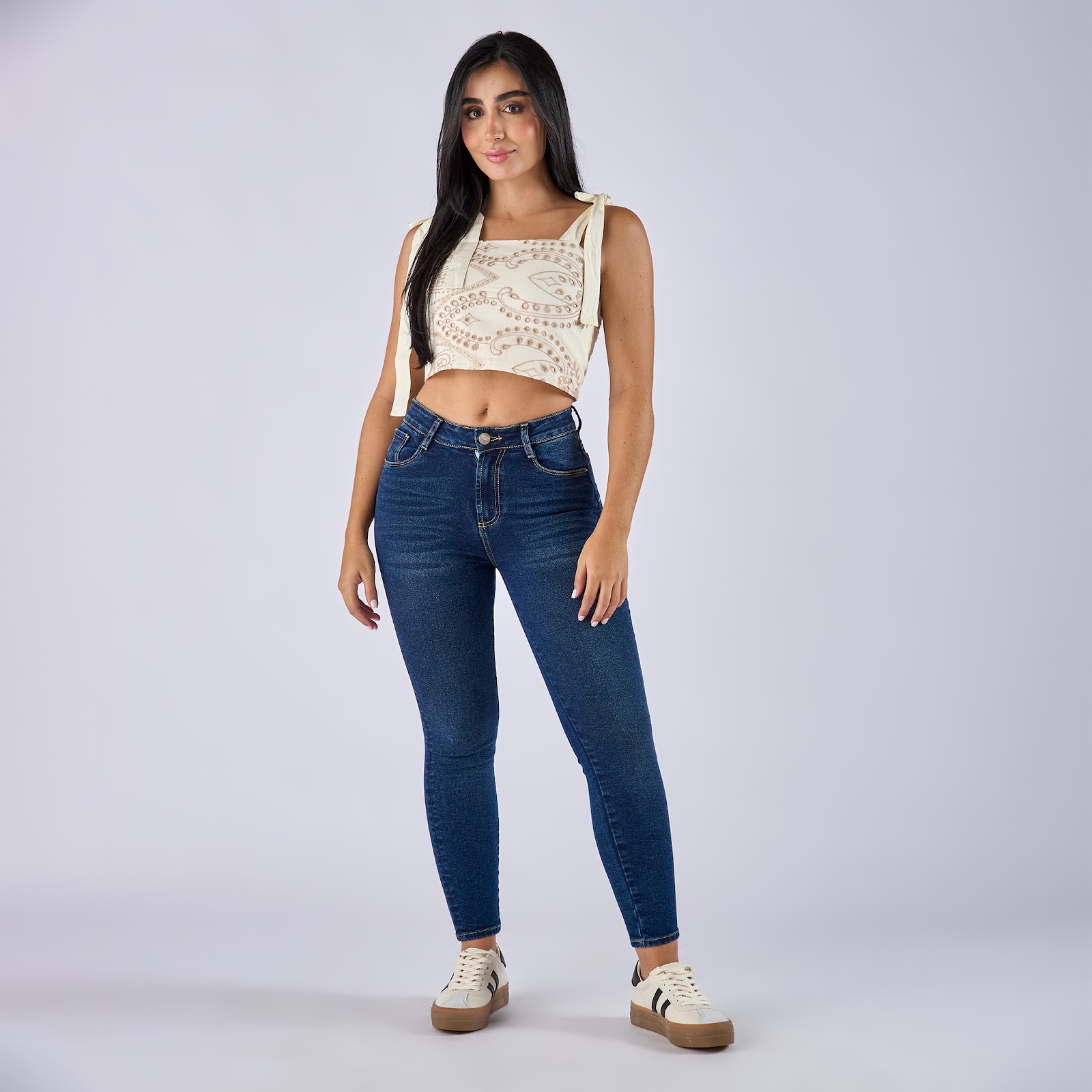 Jean dama skinny tiro medio licrado