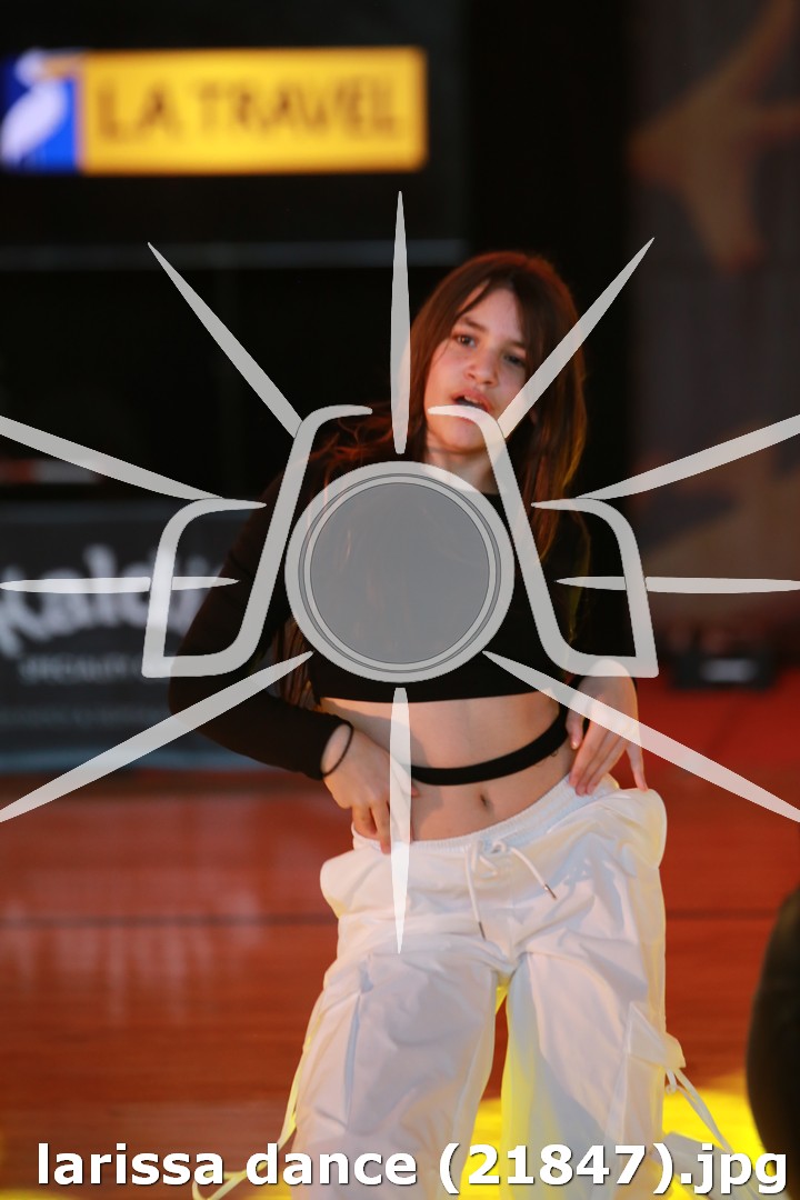 larissa dance (21847).jpg
