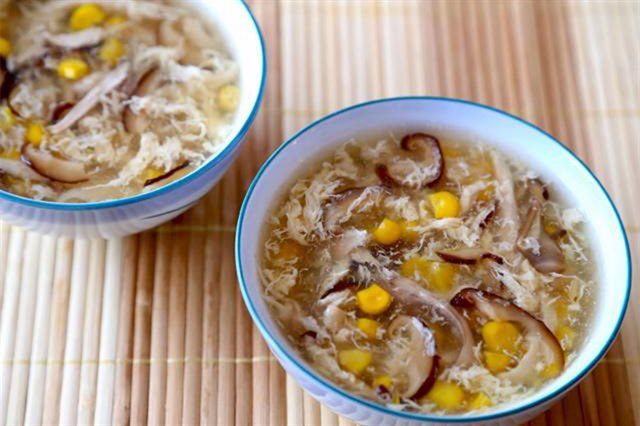 Súp Gà Bắp Nấm Hương