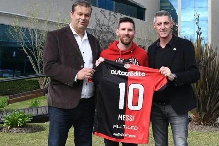 CLB cũ của Messi nguy cơ phá sản - Tạp chí Tri thức