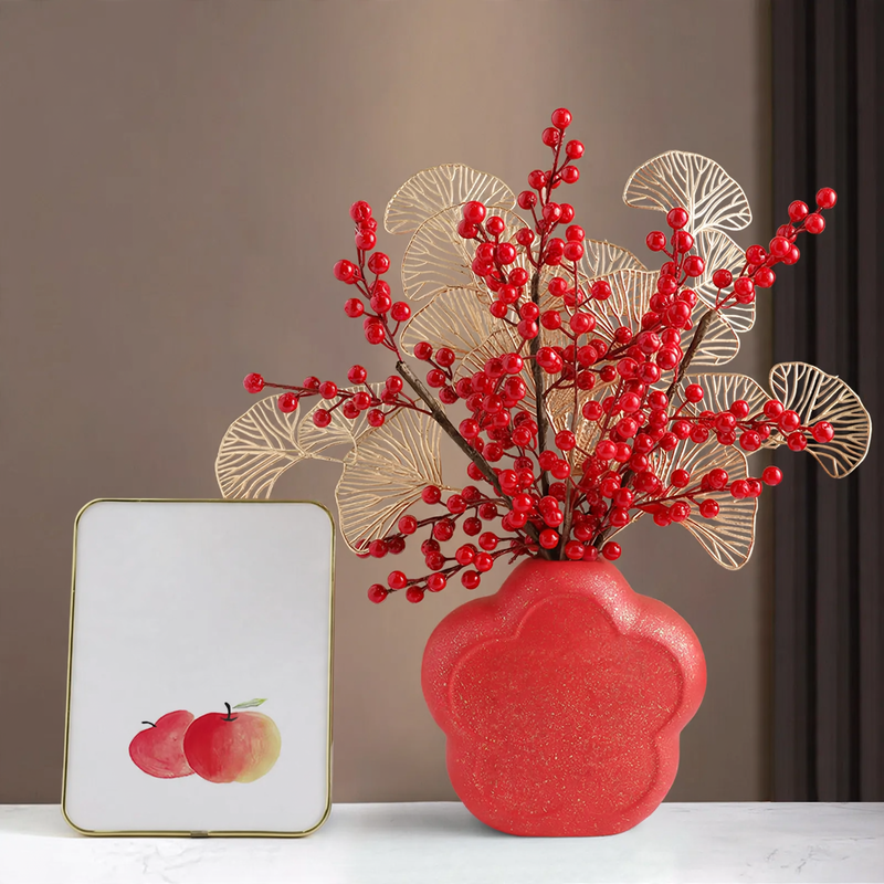 Chinese decoration set with vase and fruits