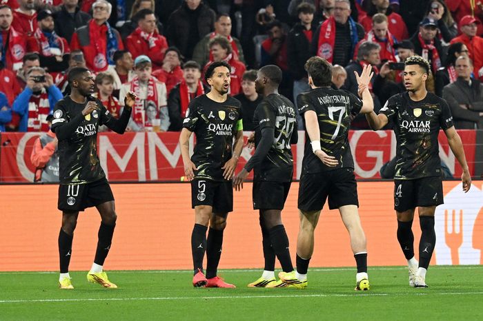 Kvaratskhelia lập kỷ lục chưa từng có ở Champions League - Tạp chí Tri thức