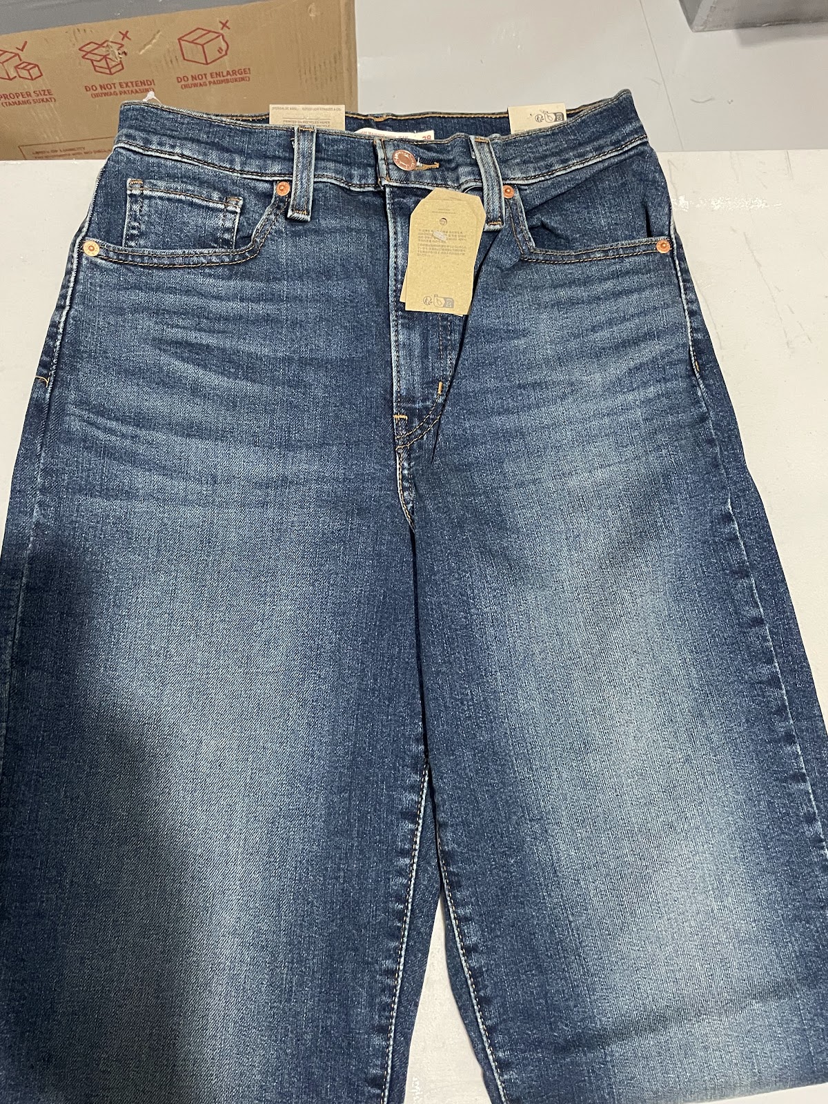 Levis Mom Jeans Dark S6 #2039
