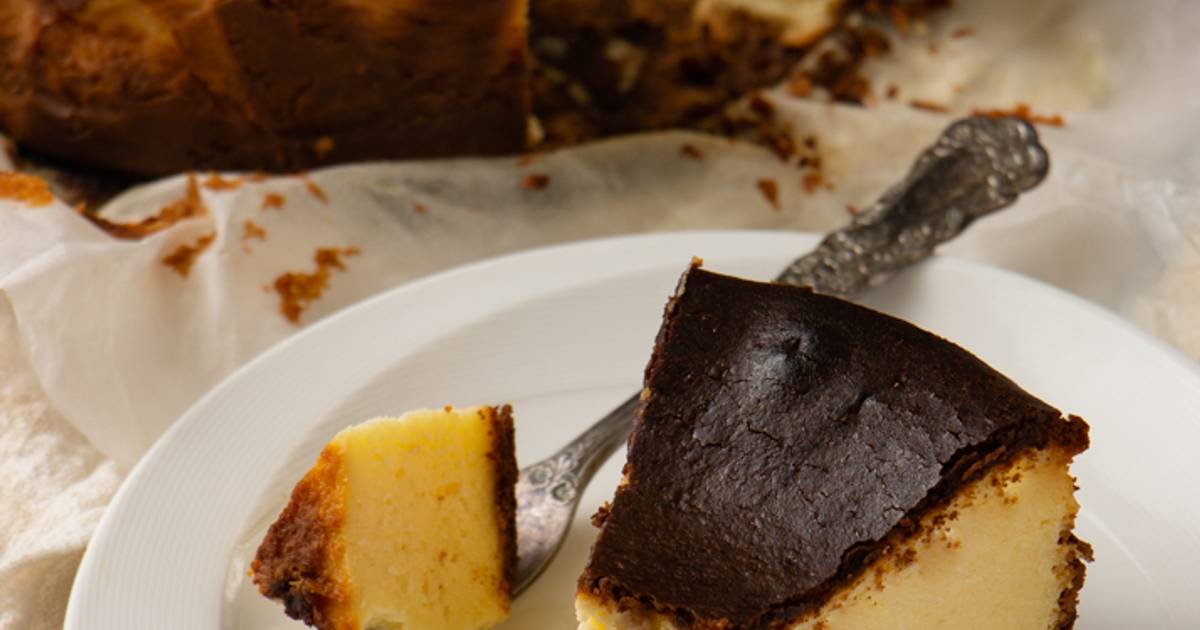 Bánh Phô Mai Cháy vị Chanh - Lemon Burnt Basque Cheesecake
