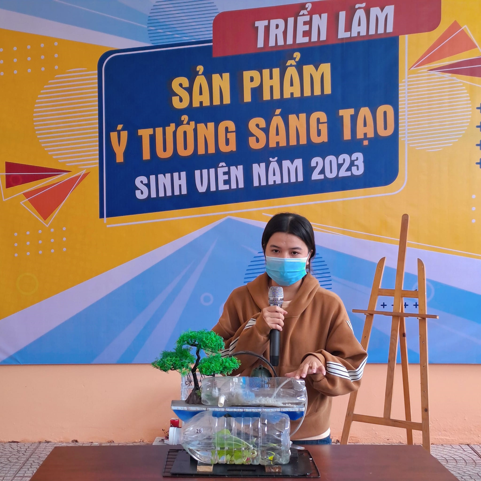 Ban tổ chức đã tiếp nhận hơn 50 ý tưởng, mô hình dự án tham gia từ đoàn viên, sinh viên các khóa của Trường. Các ý tưởng đa dạng, đa lĩnh vực như: sản phẩm công nghệ, sản phẩm trang trí, sản phẩm tái chế,… Ban tổ chức đã chọn ra 32 ý tưởng tham gia cuộc triển lãm. 