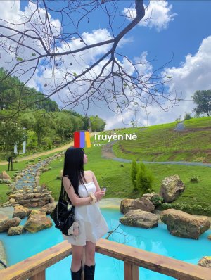 Tự Do Giữa Biển Người