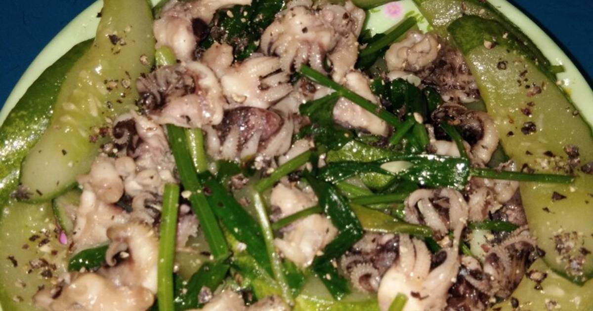 Mực xào dưa leo
