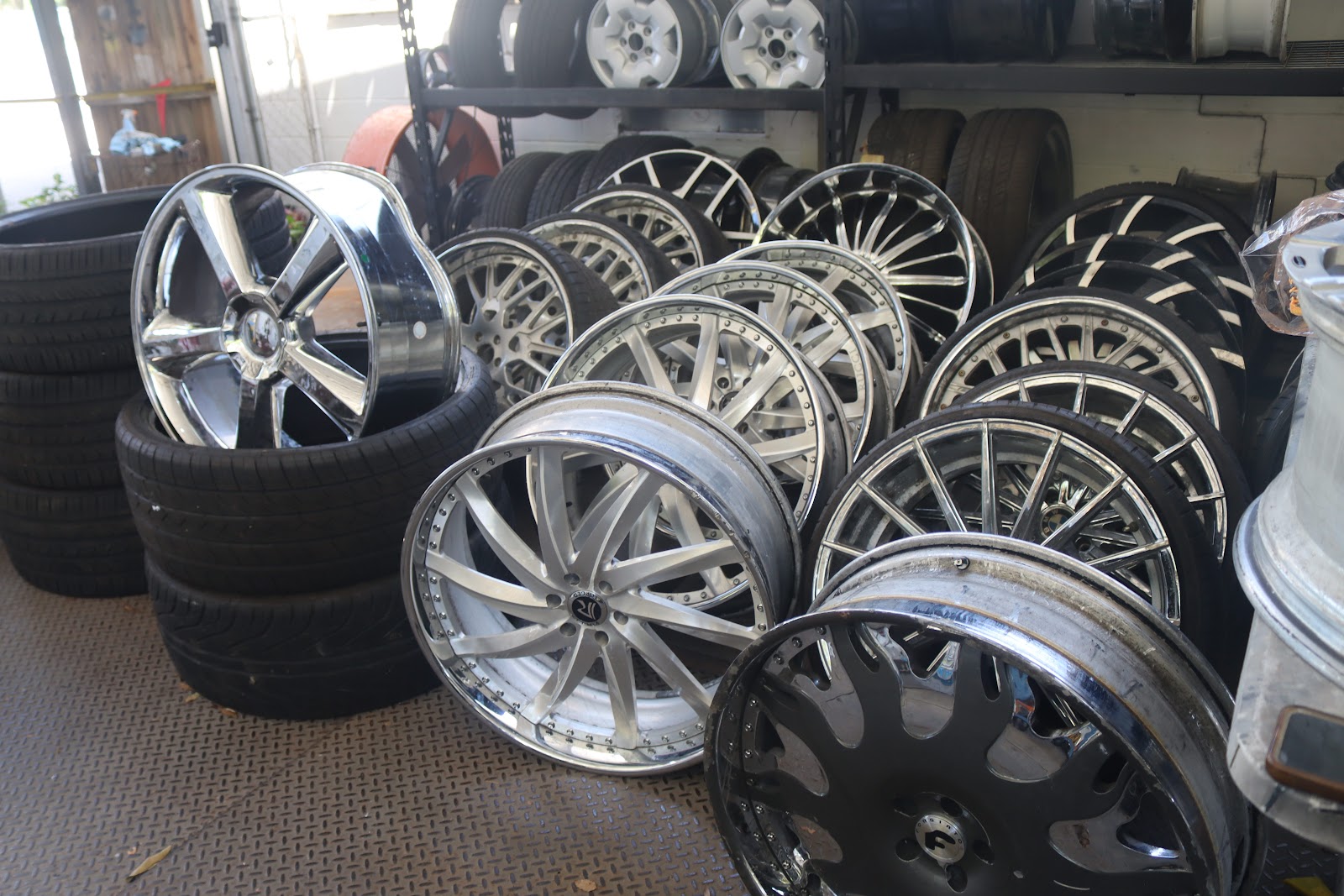 Multi-piece wheel restoration — Footworks Custom Wheels Jacksonville