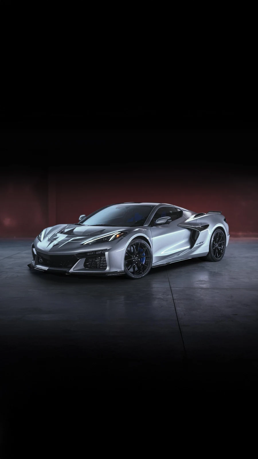 Silver Chevrolet Corvette Z06 Coupe - Studio Car Photography 4K iPhone Wallpaper (2160x3840)