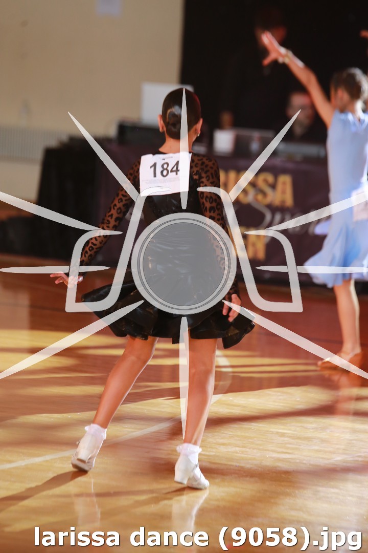larissa dance (9058).jpg