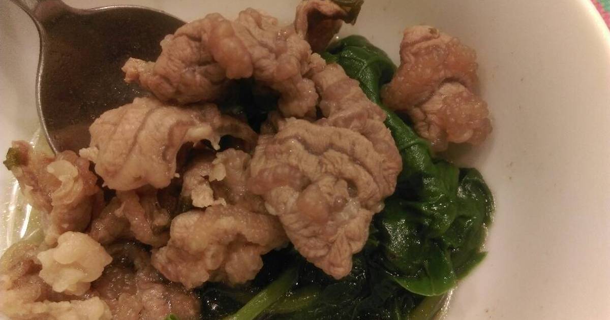 Bắp bò (chĩn) nấu lẩu nấm rau