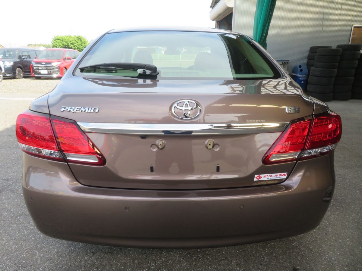 Toyota Premio