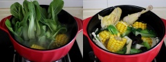Cuối cùng, thả cải thìa vào nấu chín tới thì cho nấm kim châm vào đun cho nước sôi trở lại. Lúc này thả thịt gà vào, để đến khi nấm chín tới là bạn tắt bếp được rồi đó. Múc canh ra chén kèm thịt và dùng nóng thôi nào.