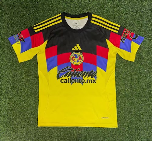 25-26 Club América Local.jpg