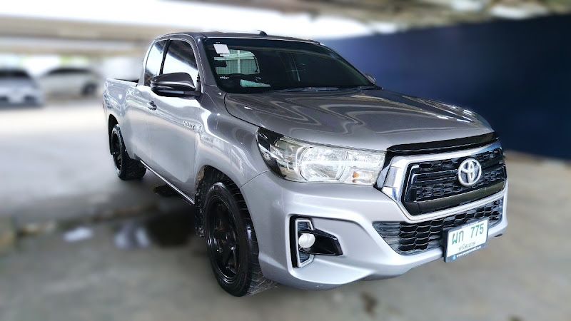 TOYOTA HILUX REVO