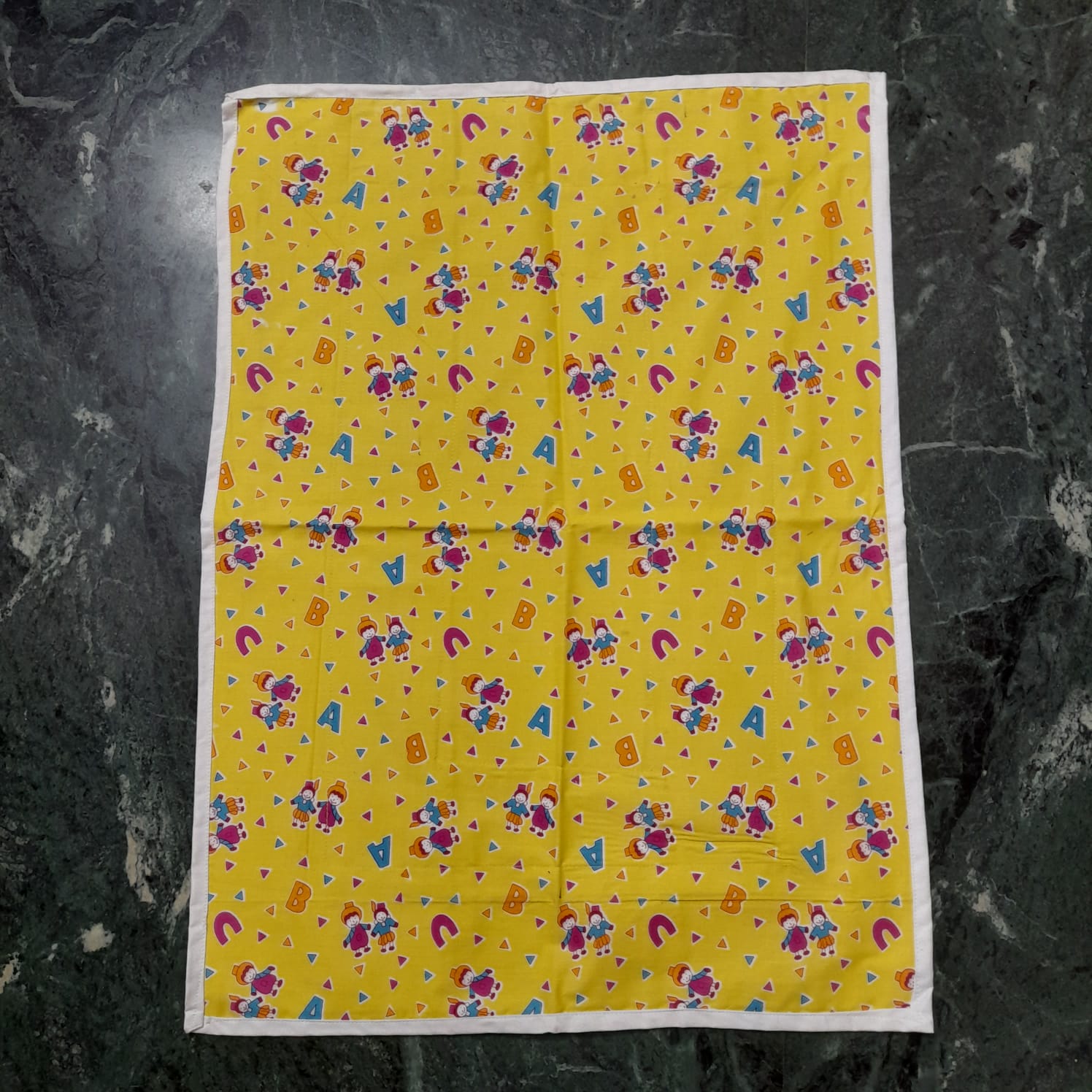 Plain Printed Manne (baby quilt) small size