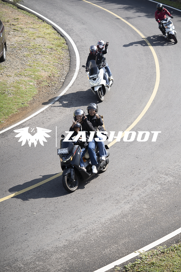 ZST (1050 of 1008).jpg