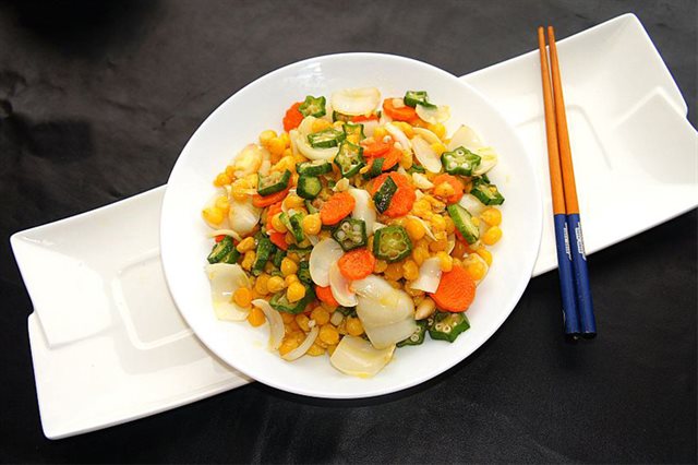 Rau Củ Xào Thập Cẩm Chay