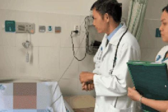 Bác sĩ kể lại quá trính cứu người đàn ông có thói quen uống 10 ly cà phê mỗi ngày - Báo Người Lao Động