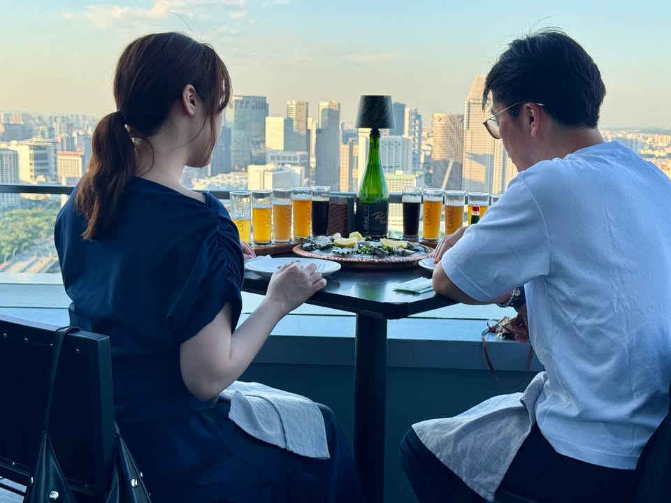 LeVeL33 Singapore Guide: World Highest Craft Brewery Experience