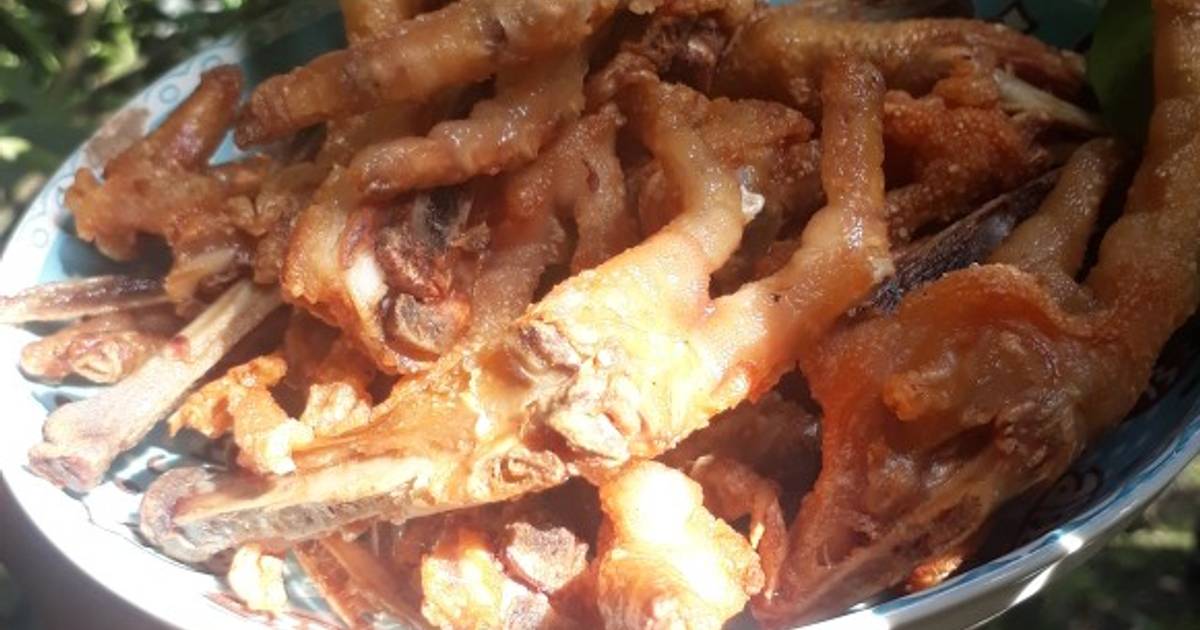 Chân gà chiên giòn