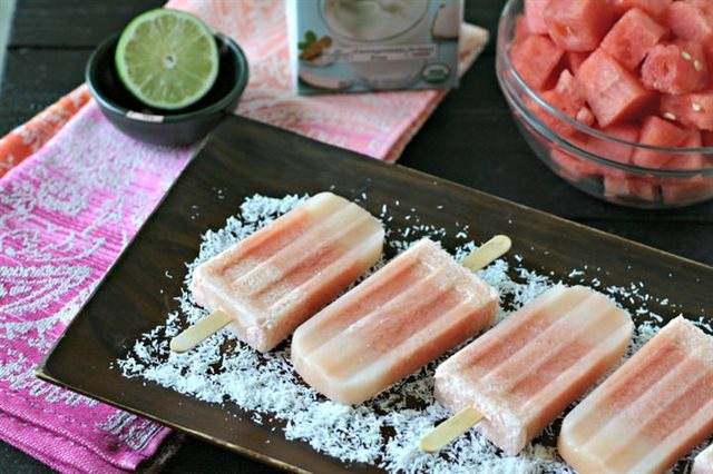 Kem Dưa Hấu Nước Cốt Dừa