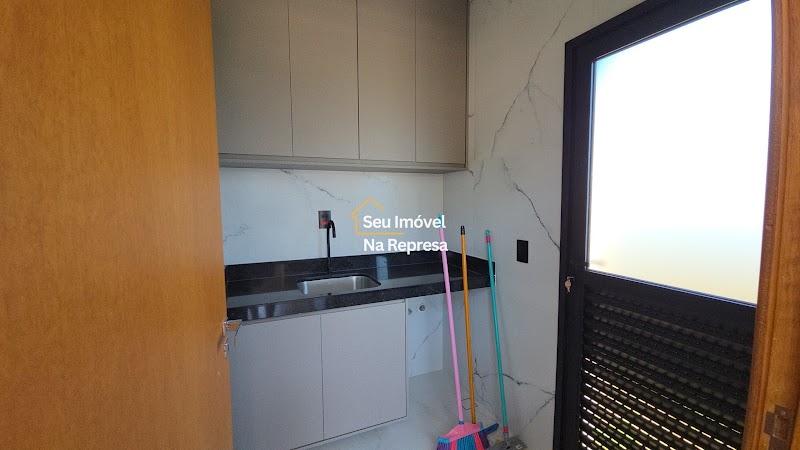 Foto 10 de Casa nova, em ótima localização próximo ao Ponto Alto no Riviera de Santa Cristina XIII