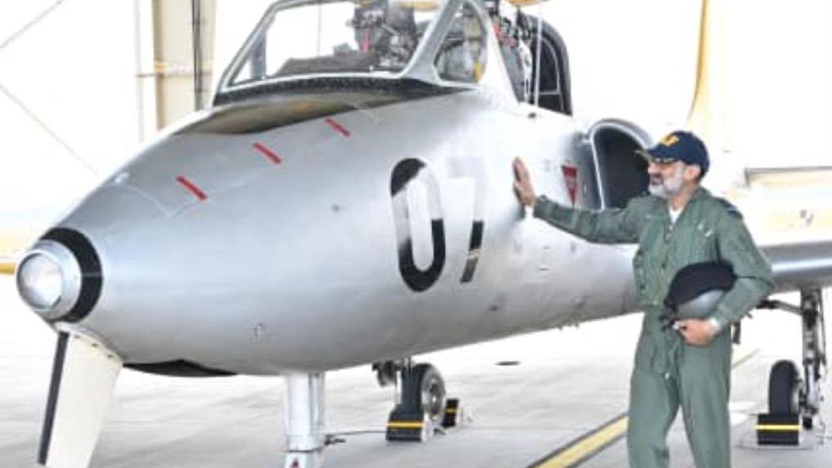 IAF Chief AP Singh Flies Final Sortie With First Mentor