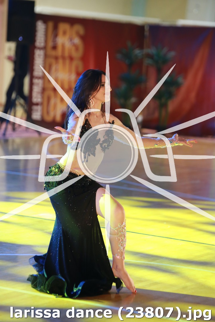 larissa dance (23807).jpg