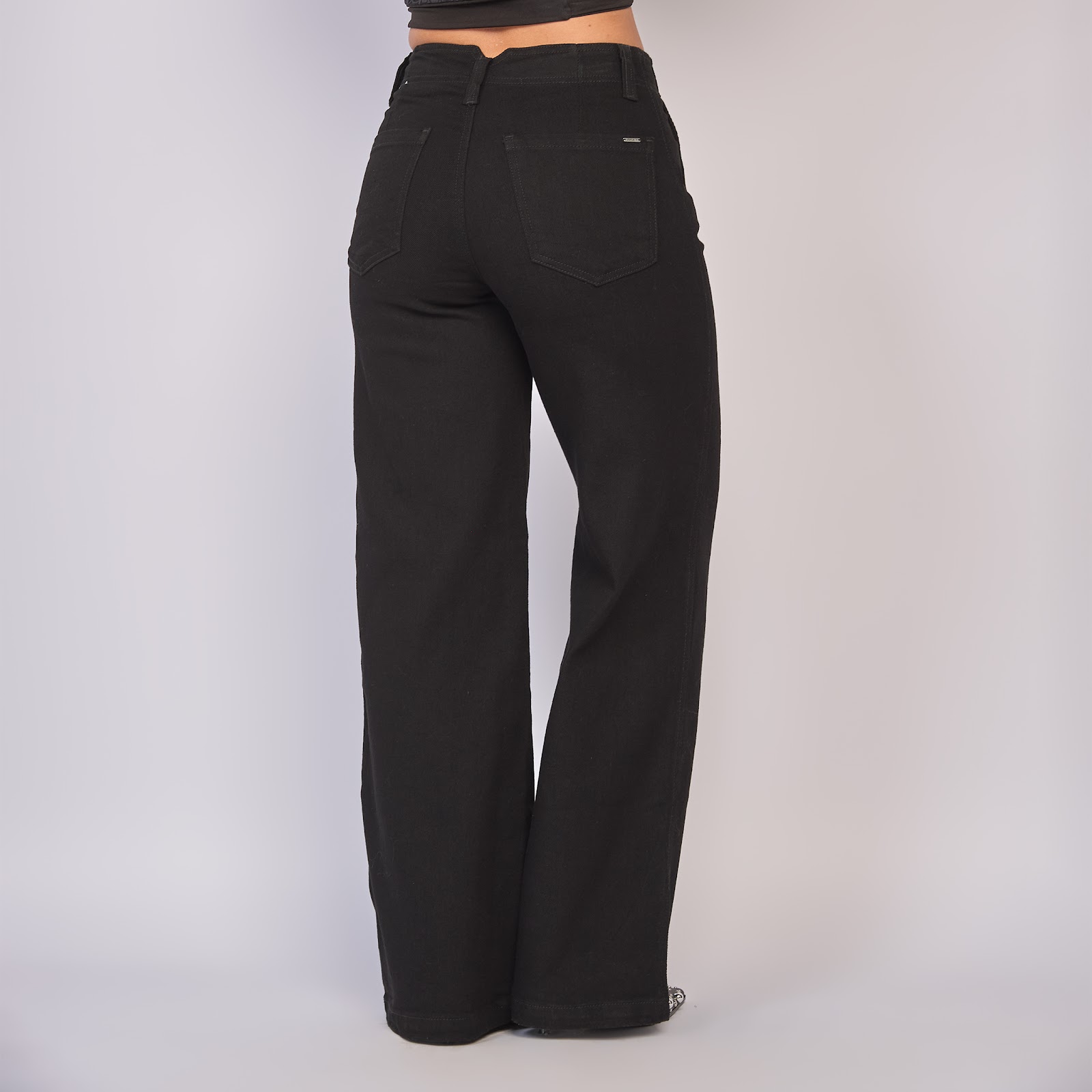 Jean dama wide leg tiro alto licrado, color Negro - Vista 5