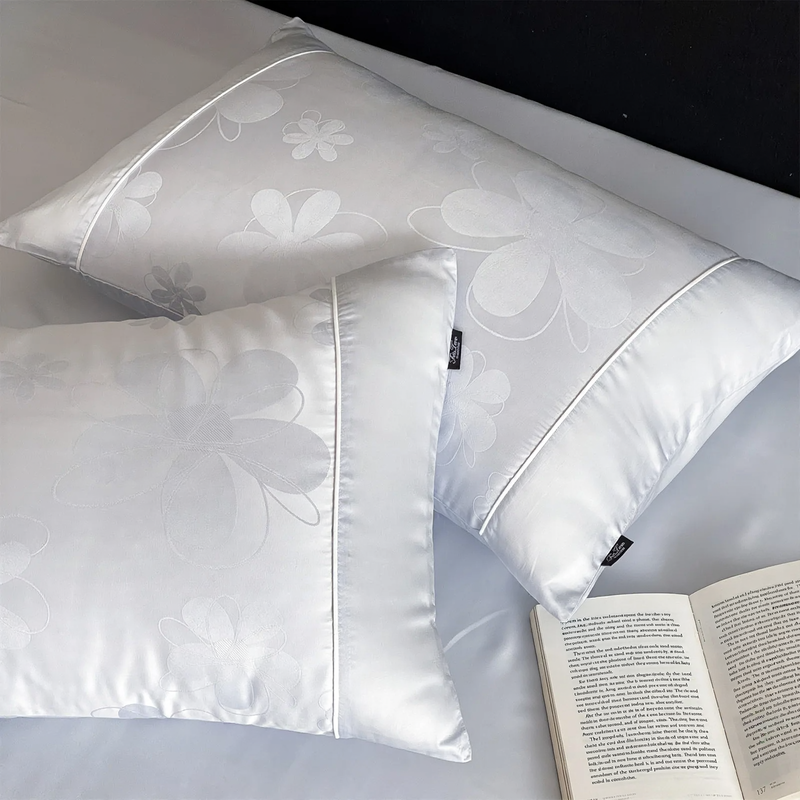 Cotton Pillowcase with Jacquard Embroidery