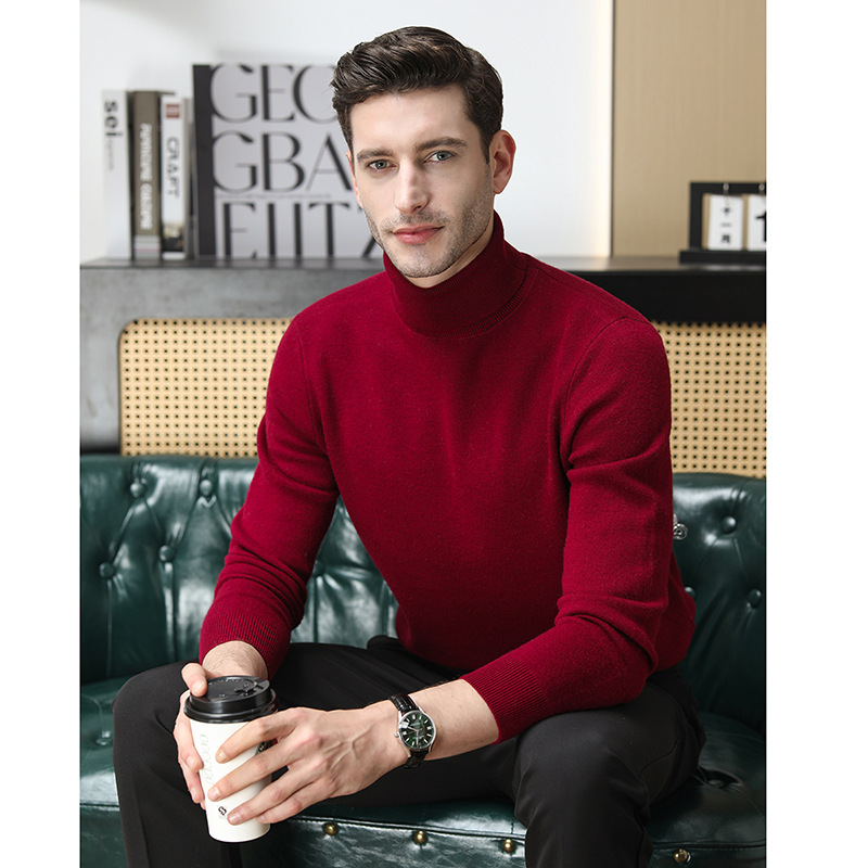 Men's Turtleneck Sweater made of 100% Merino Wool