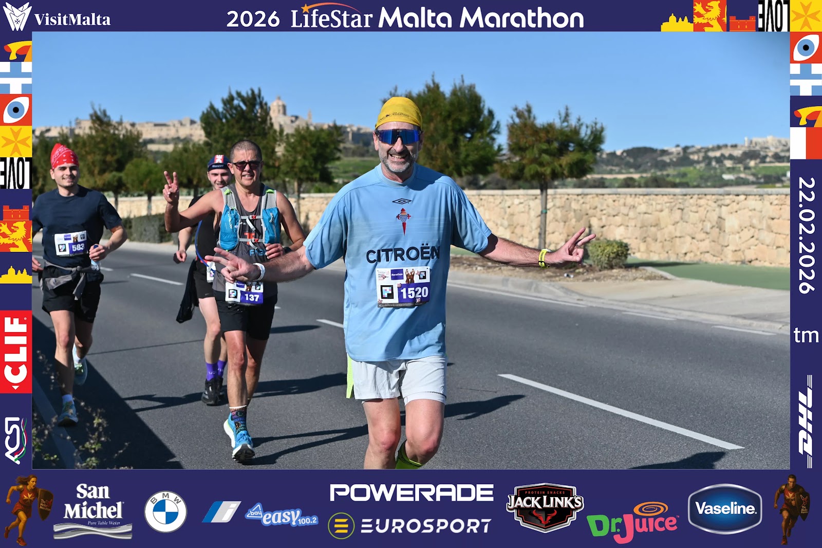 Suso en un tramo abierto del Malta Marathon
