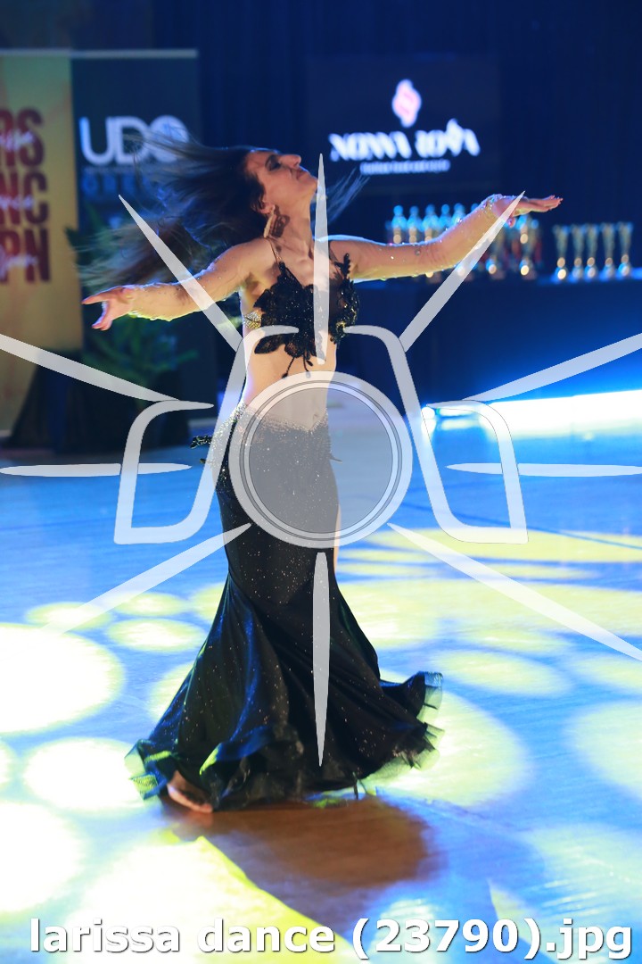 larissa dance (23790).jpg