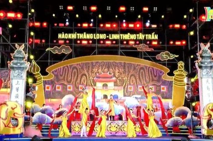Thăng Long Việt Nam bay lên - Báo Hà Nội Mới