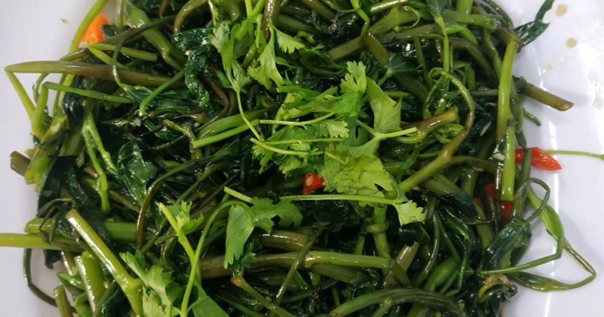 Rau muống xào bơ tỏi
