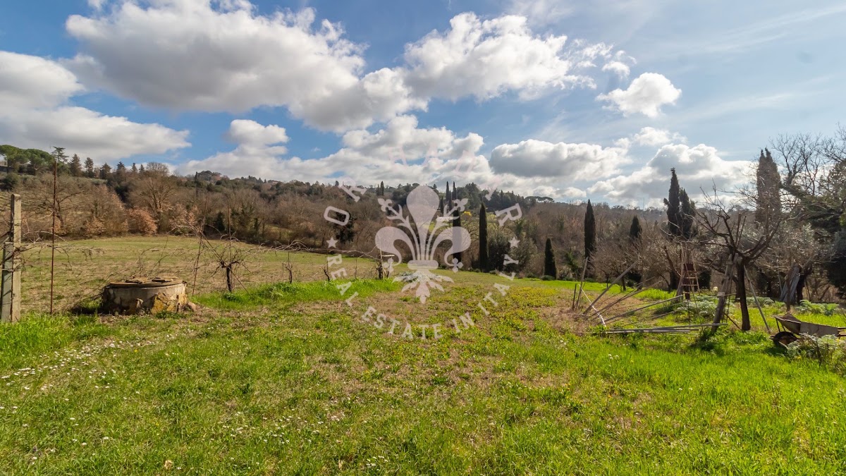 קסאל פוג'יופיוריטו (Casale Poggiofiorito) — 11