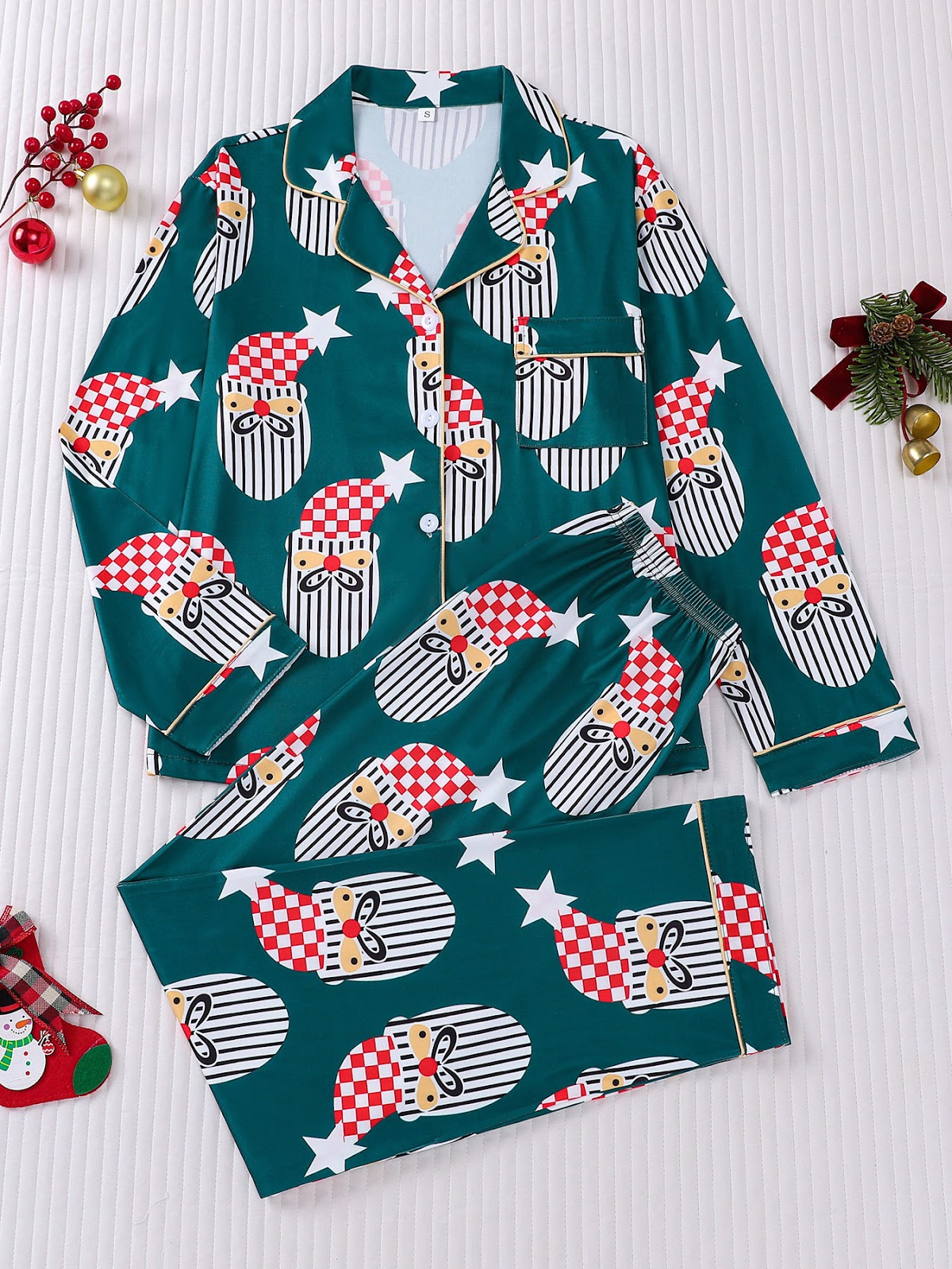 Christmas Loungewear Set with Candy Cane Pattern