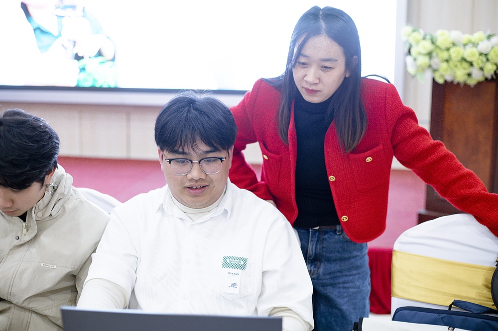 Hội nghị kết nối doanh nghiệp – Trường Đại học - Tổ chức hỗ trợ: Cầm tay chỉ việc trong Chuyển đổi số tại Sơn La