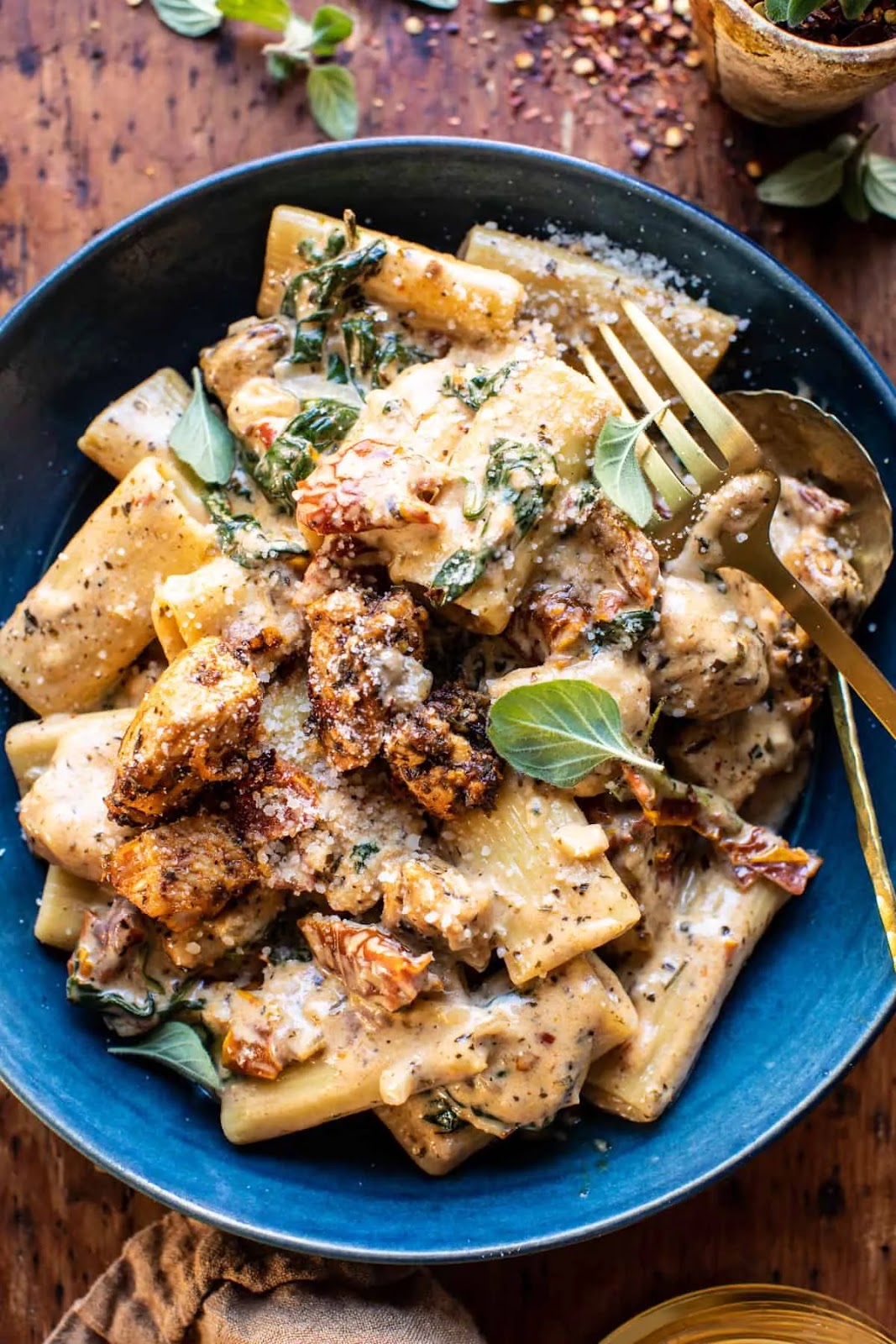 Best Creamy Sun-Dried Tomato Chicken Pasta