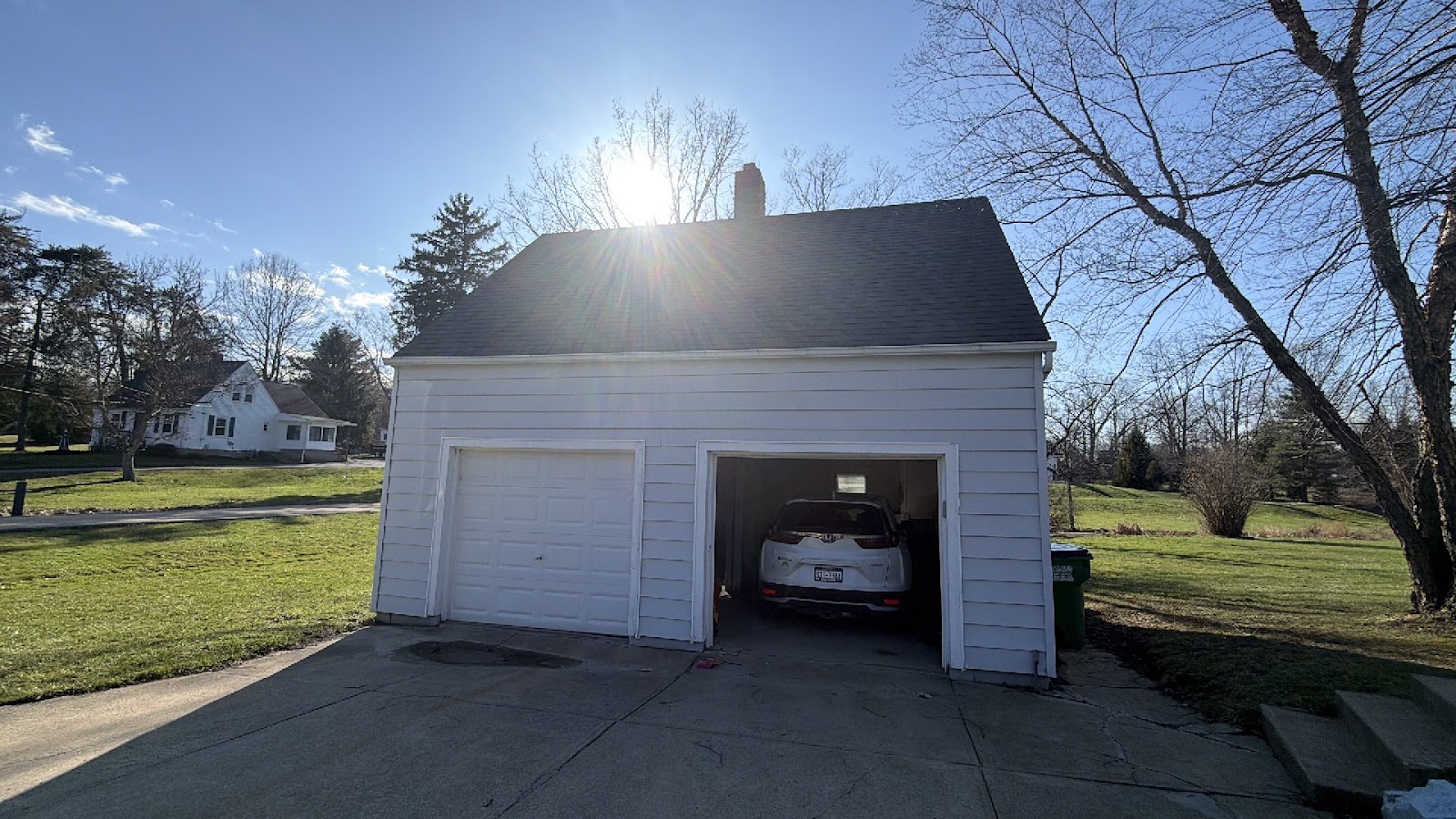 2590 River Rd, Willoughby, OH 2