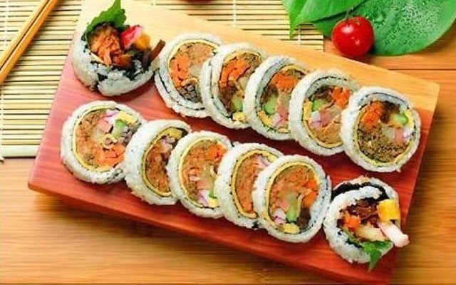 Kimbap Cuộn Chà Bông