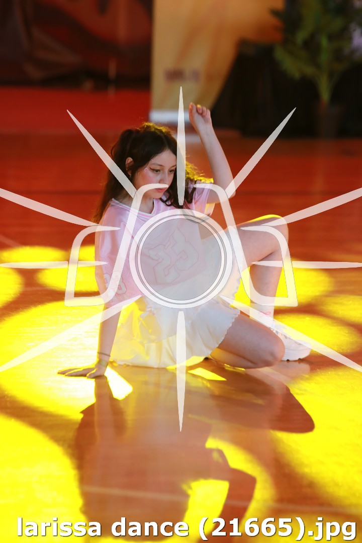 larissa dance (21665).jpg