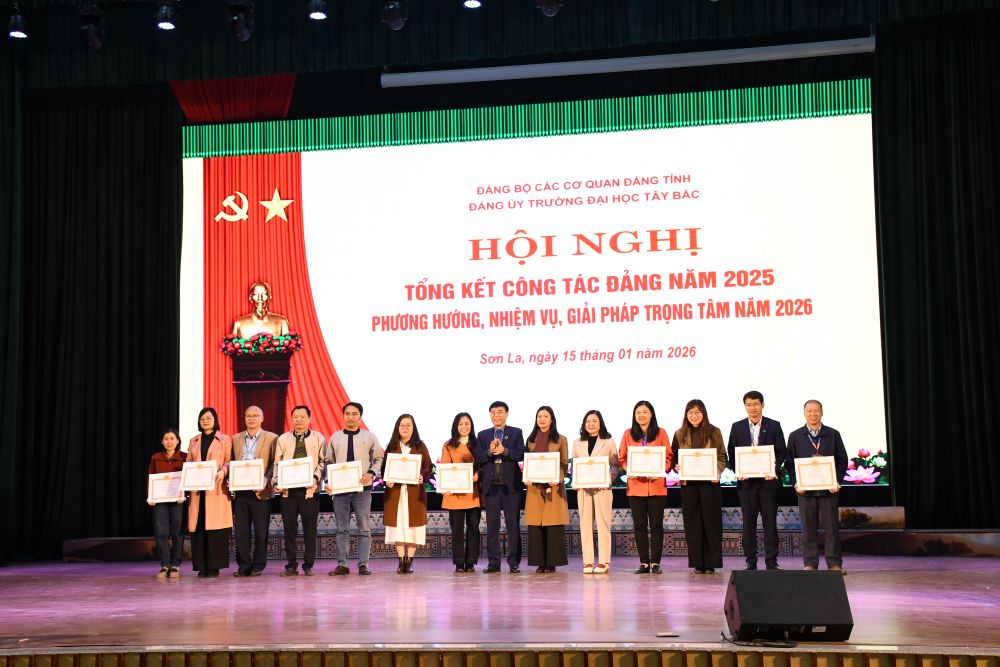 Trường Đại học Tây Bắc tổ chức Hội nghị tổng kết công tác Đảng năm 2025 và phương hướng nhiệm vụ năm 2026