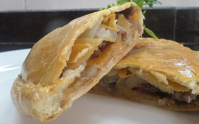 Bánh Pa Tê Sô